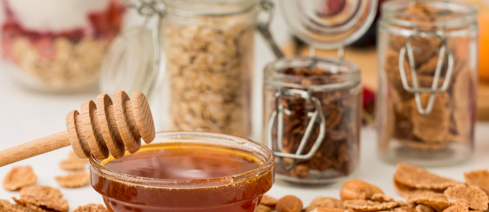 Raw Honey Benefits - A Complete Guide to Natural Wellness