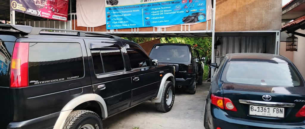 Bengkel spesialis mobil matic Bekasi
