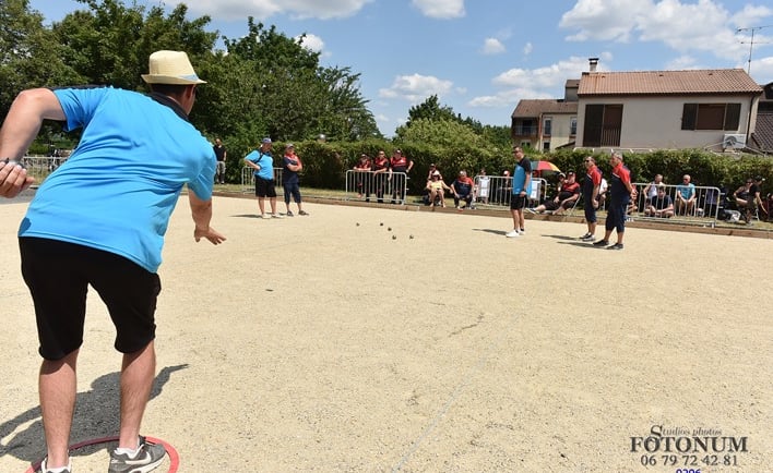 partie de pétanque aux championnats de France promotions 2019