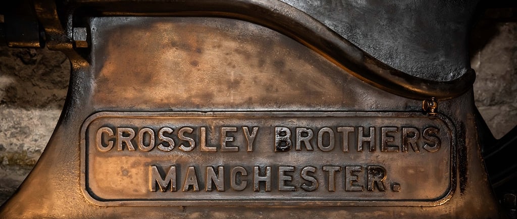 Crossley Brothers engine in The lost close
