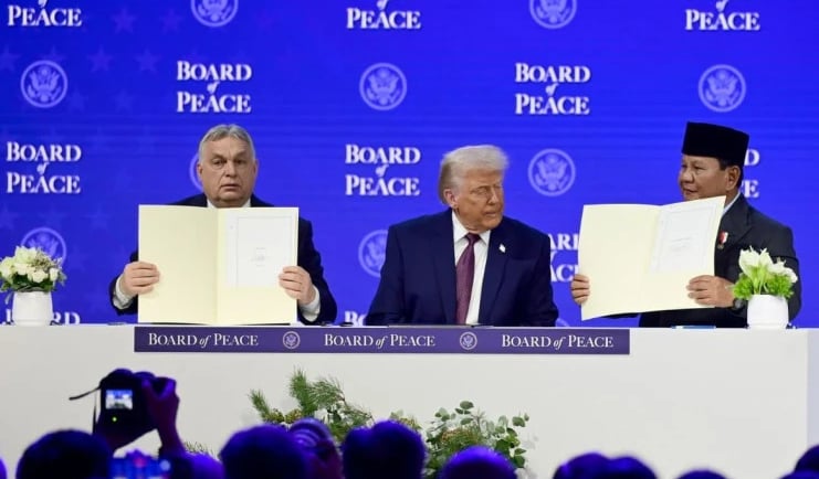 AS Imbau Tarif 104% untuk Sel dan Panel Surya Indonesia: Langkah Proteksionis Trump Picu Kekhawatiran