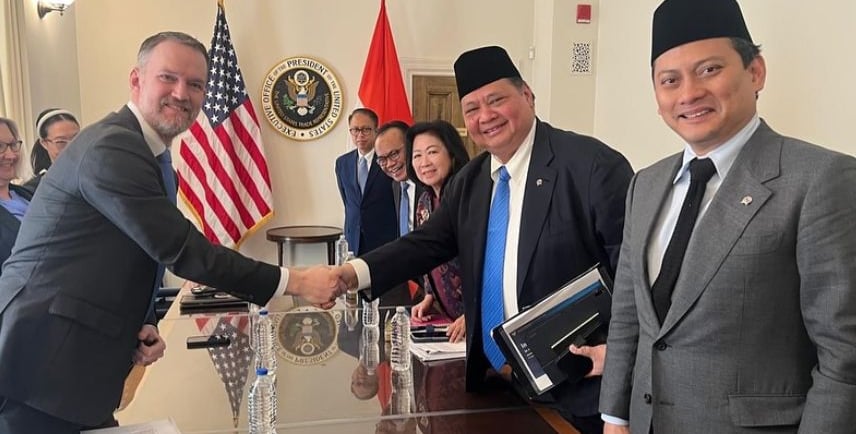 airlangga hartarto dan Jamieson Greer