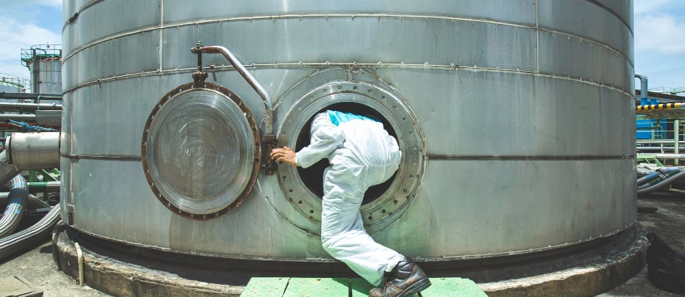 تعقيم خزانات مكه