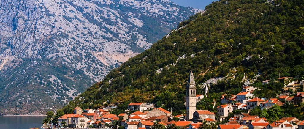 foto da vista da cidade de Kotor