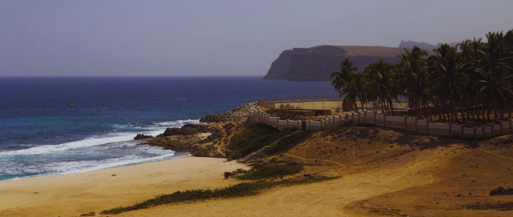 foto da vista da costa litoranea de salalah oman