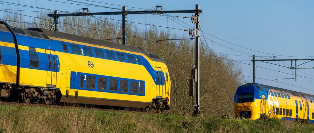 Top 15 Train Journeys in the World for Breathtaking Scenery and Unforgettable Experiences