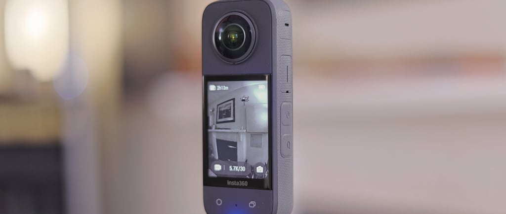 3d camera attached to a pole