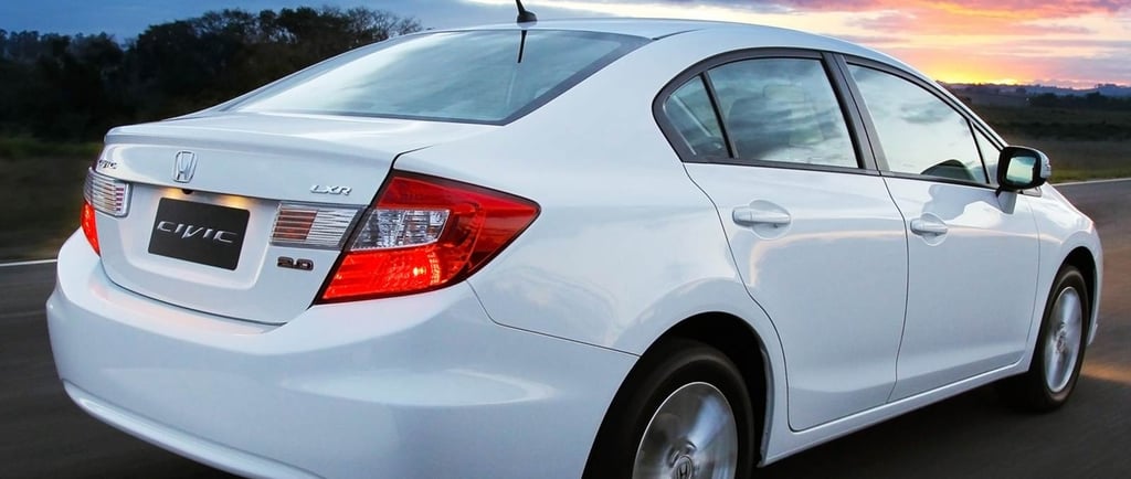 Honda civic 14 branco
