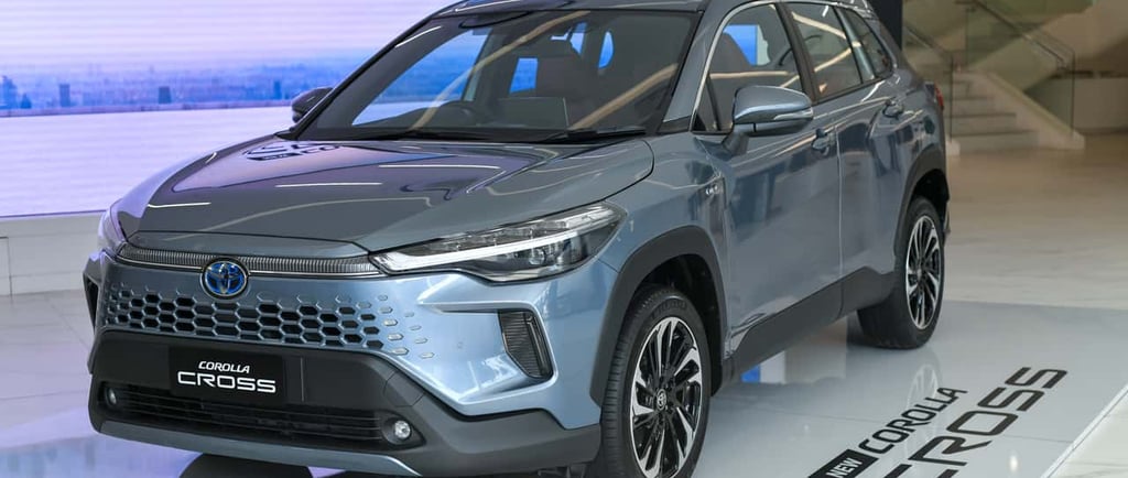 Toyota Corolla Cros azul