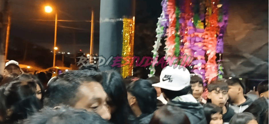 Entrada del boliche bailable jujeño Acrópolis