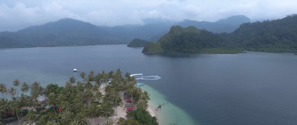 Pulau Pasumpahan view