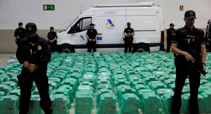 Espanjan poliisi 10 tonnia kokaiinisaalis