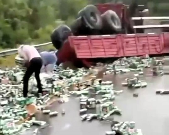 Heineken olut rekka kaatui Argentiinassa
