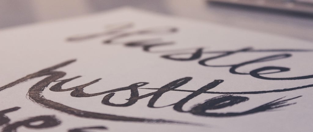 Discover the best side hustles to earn ₹50,000 per month in India.