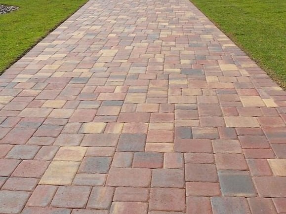 driveway brick pavers pressure cleaning