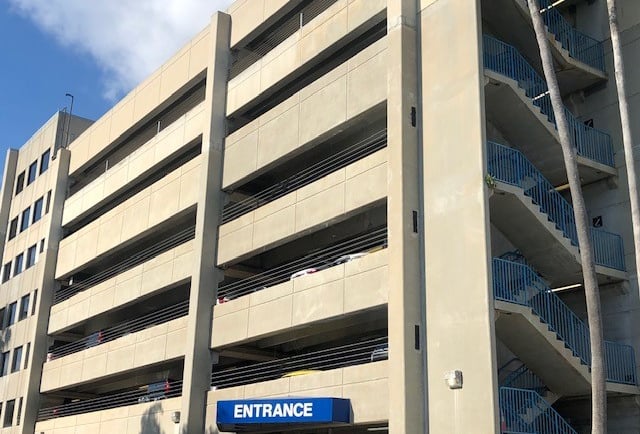 exterior concrete parking garage pressure cleaning services