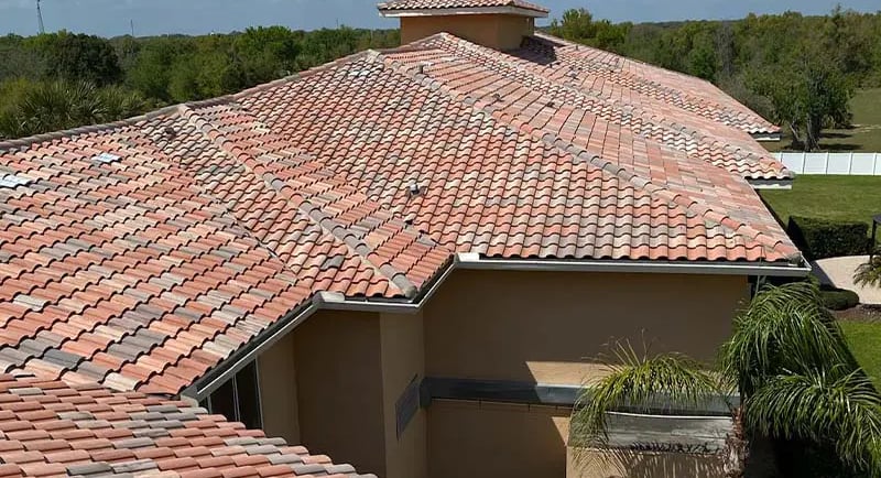 APARTMENT BUILDING ROOF CLEANING
