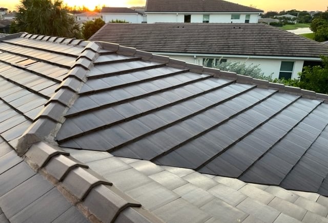 ROOF SOFT WASHING FORT LAUDERDALE