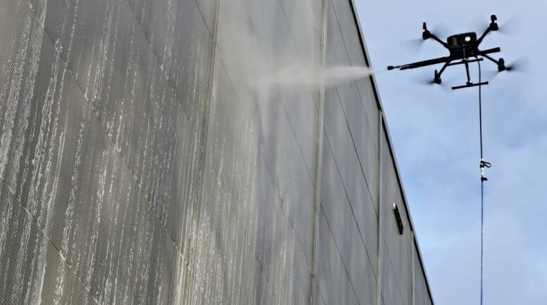 DRONE FACADE CLEANING DRONE POWER WASHING