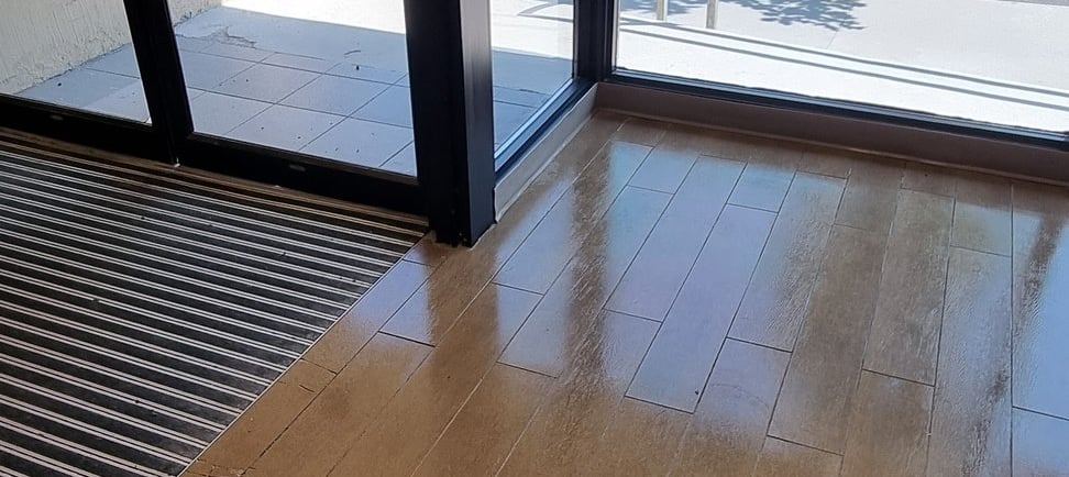 cleaning service cleaning a floor in mississauga