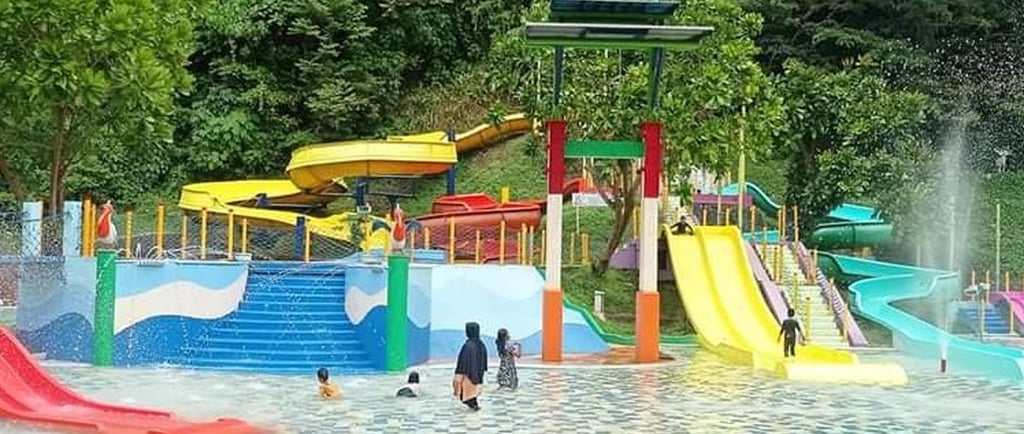  Waterpark Citraland Manado