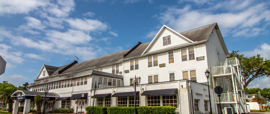 Historic hotel in Downtown Inverness