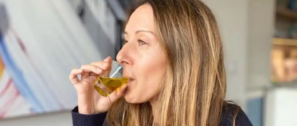 High polyphenol olive oil for NMN activation.