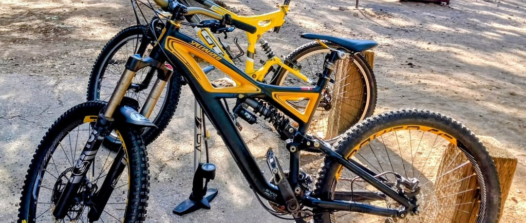 full suspension mountain bike