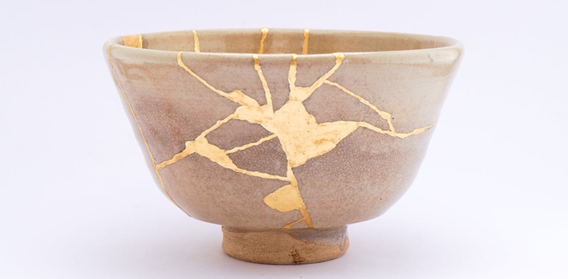 Kintsugi bowl with gold