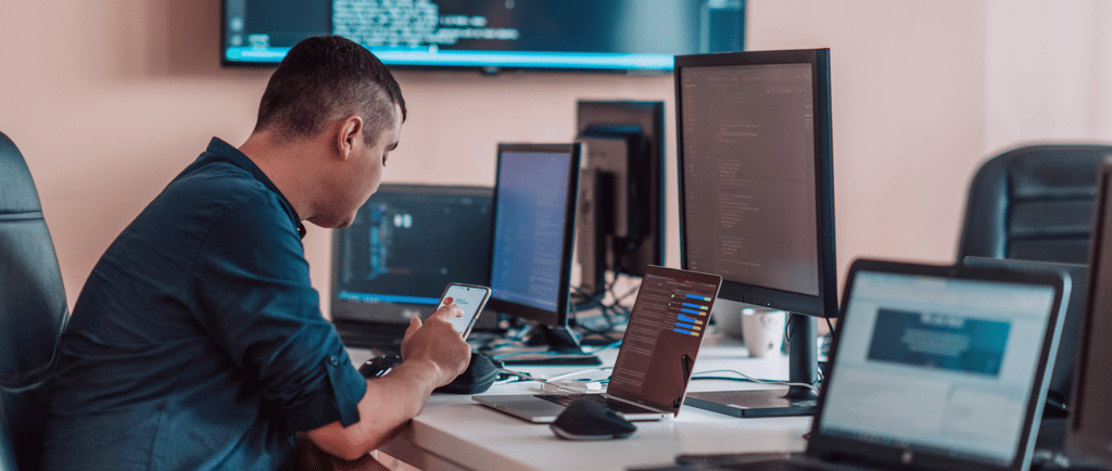 Ako automatizujem nudné vývojárske úlohy pomocou Makefile a Shell skriptov