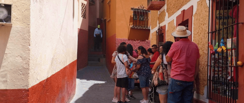 Alley of the Kiss in Guanajuato, Mexico