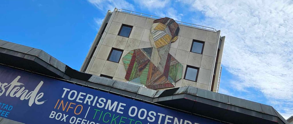 Vue emblématique d'Ostende, une ville côtière belge, célèbre pour ses plages, ses musées, et son riche patrimoine historique