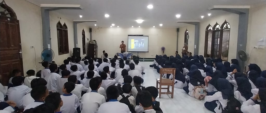 Goes To School DPD RKP Bandung