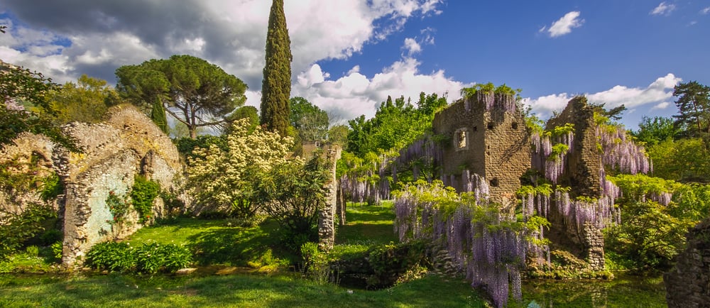 giardino- garden- Ninfa- Italy- romantic-spring-primavera