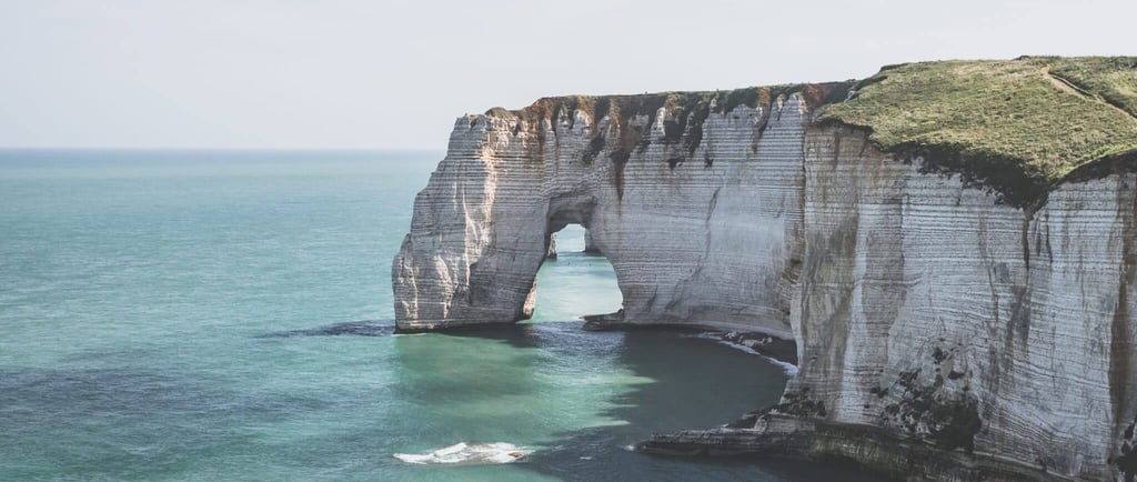 image des falaises D'etretat