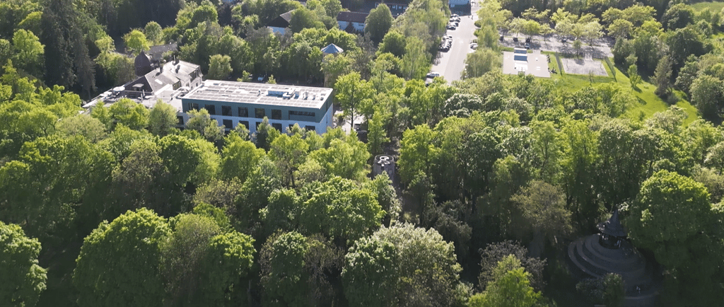Schillerhain mit Parkhotel Sportanlagen und Heilpädagogium