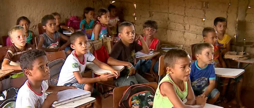 Students in countryside of Brazil
