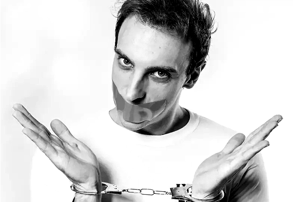 Léo Lins Guilty for Liberty