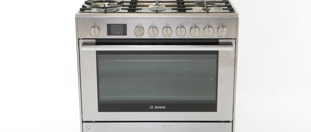 Bosch HSB738357A Freestanding Gas Stove