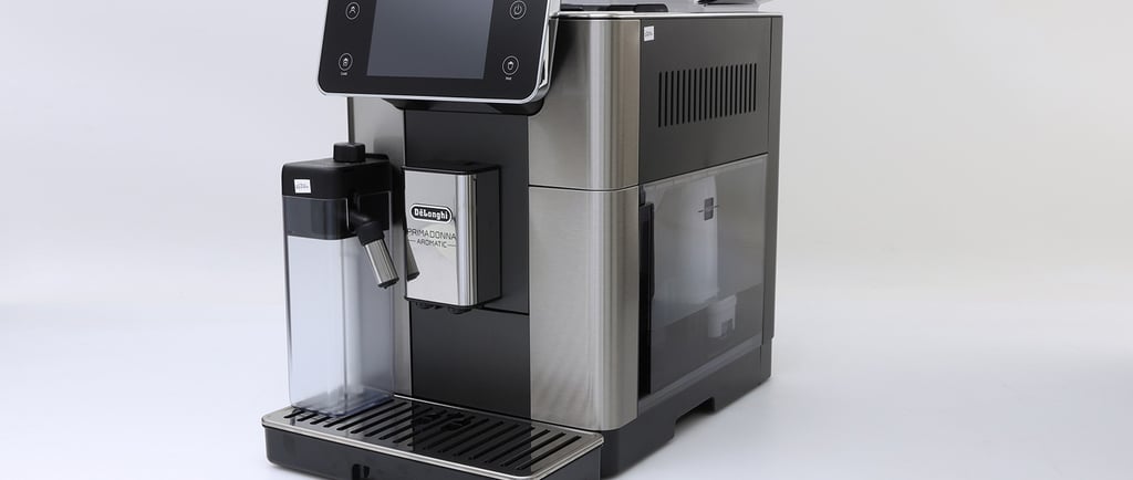 DeLonghi PrimaDonna Aromatic Fully Automatic Coffee Machine