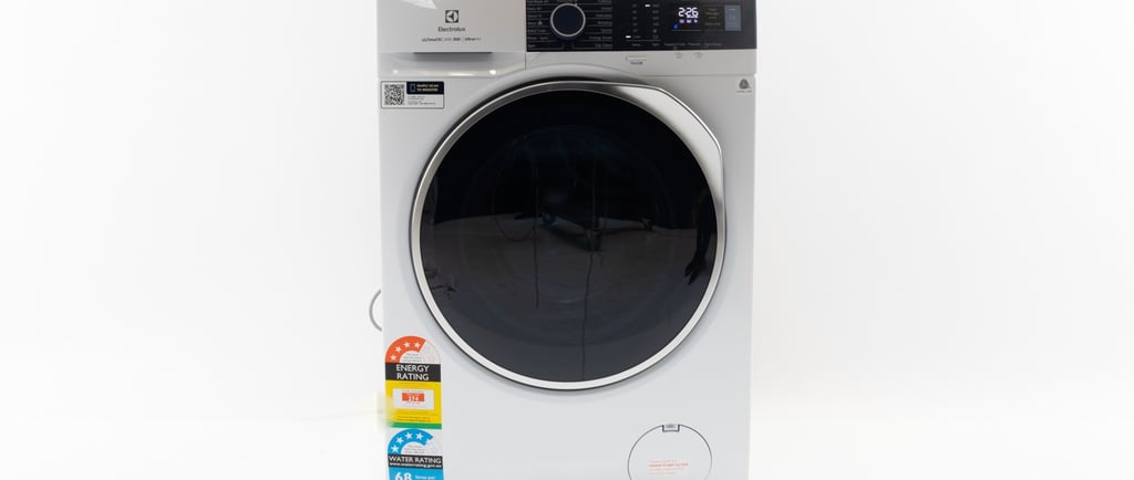 Electrolux EWF8024Q5WB Washing Machine