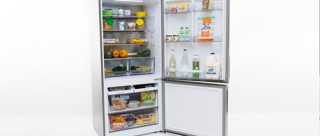 Hisense HRBM503S Fridge Freezer