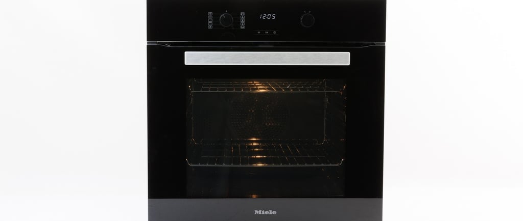 Miele H 2457 BP Wall Oven