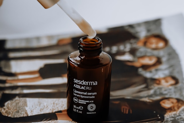 Face Serums with Organic Ingredients