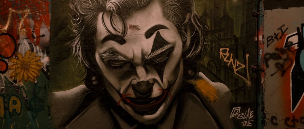 Photo by Nathan J Hilton: https://www.pexels.com/photo/joker-graffiti-art-in-london-tunnel-29082396/