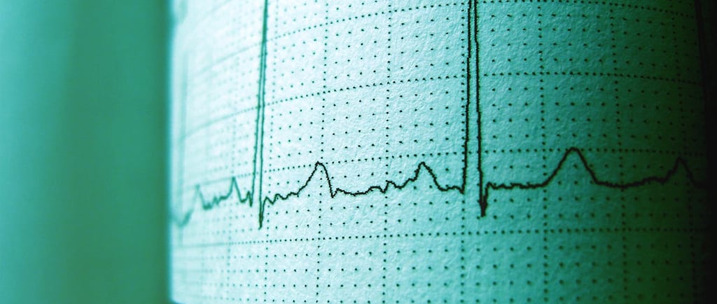 Photo by Luan Rezende: https://www.pexels.com/photo/wavelength-1093161/