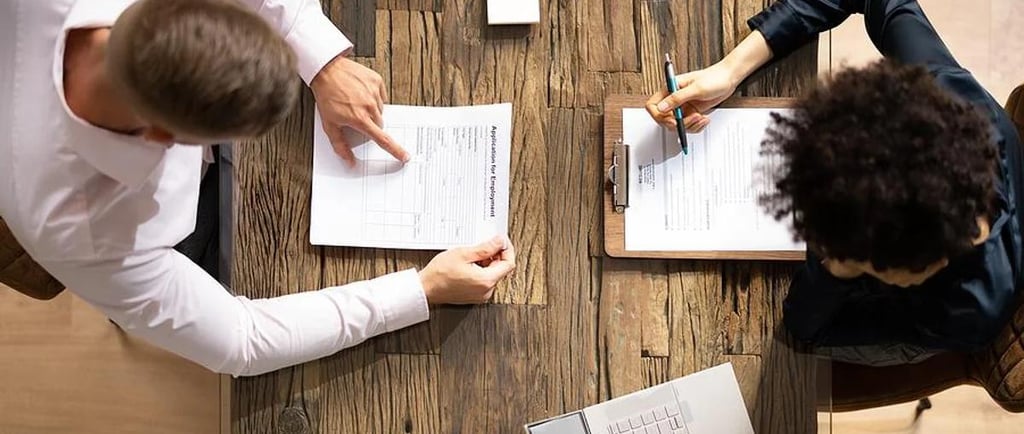 recrutiers cecking resume
