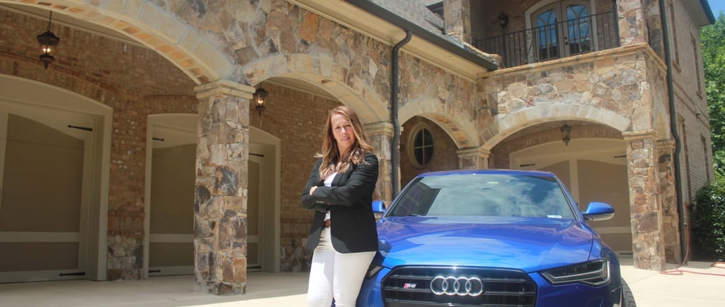 Achasta Realtor Nicole Van den Bergh Broker for Gold Peach Realty