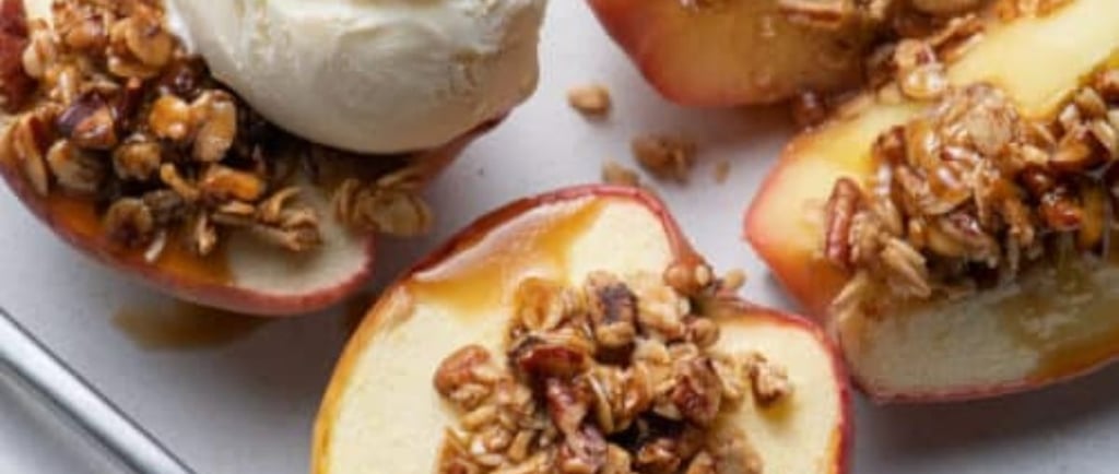 Receita Maçã Assada com Canela e Aveia