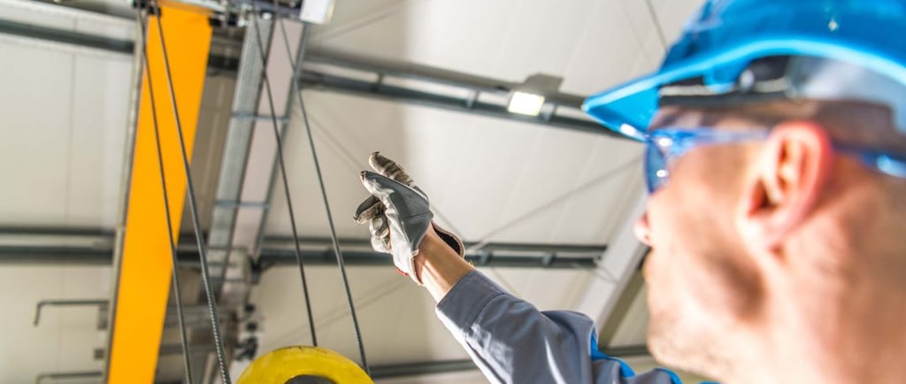 Crane inspector | SLA Crane | Safe Lifting | Carrying out crane inspection